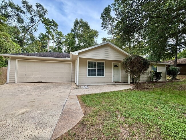 Building Photo - 10642 Royal Pines Dr Rental
