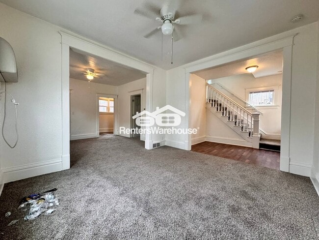Photo - 1703 E Grand Ave