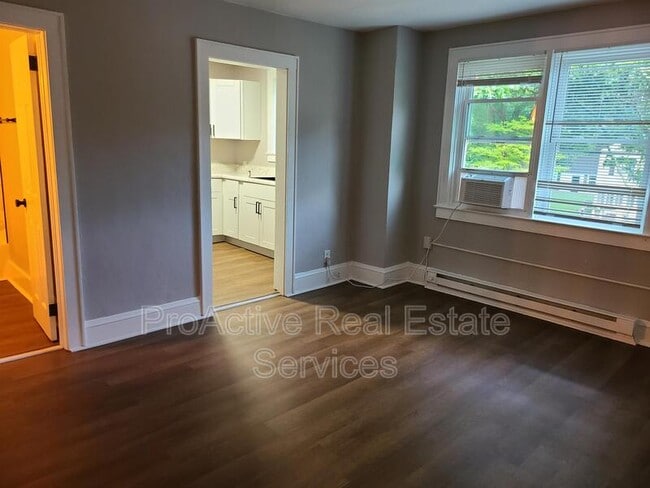 Photo - 1201 Tallwood St