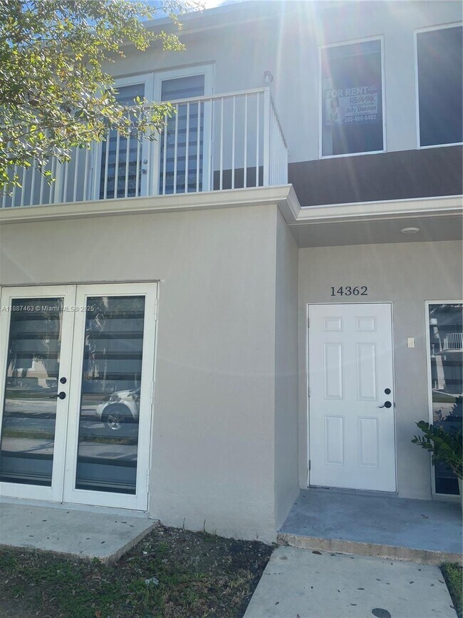 Photo - 14362 SW 258th Ln
