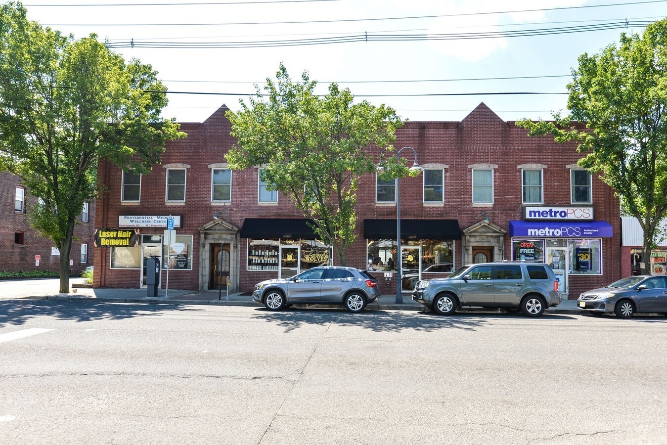 Primary Photo - 64-66 Bridge Ave