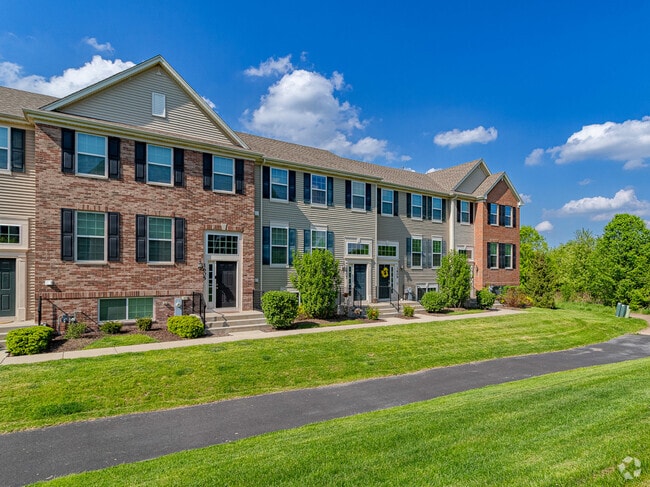 Building Photo - 1609 Deer Pointe Dr Rental