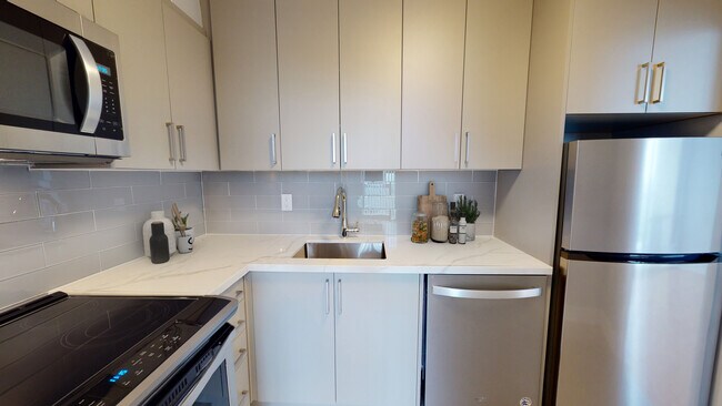 Photo - Grenadier Square