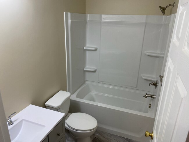 Photo - 104 Cynthia Ln Unit 104 and 108