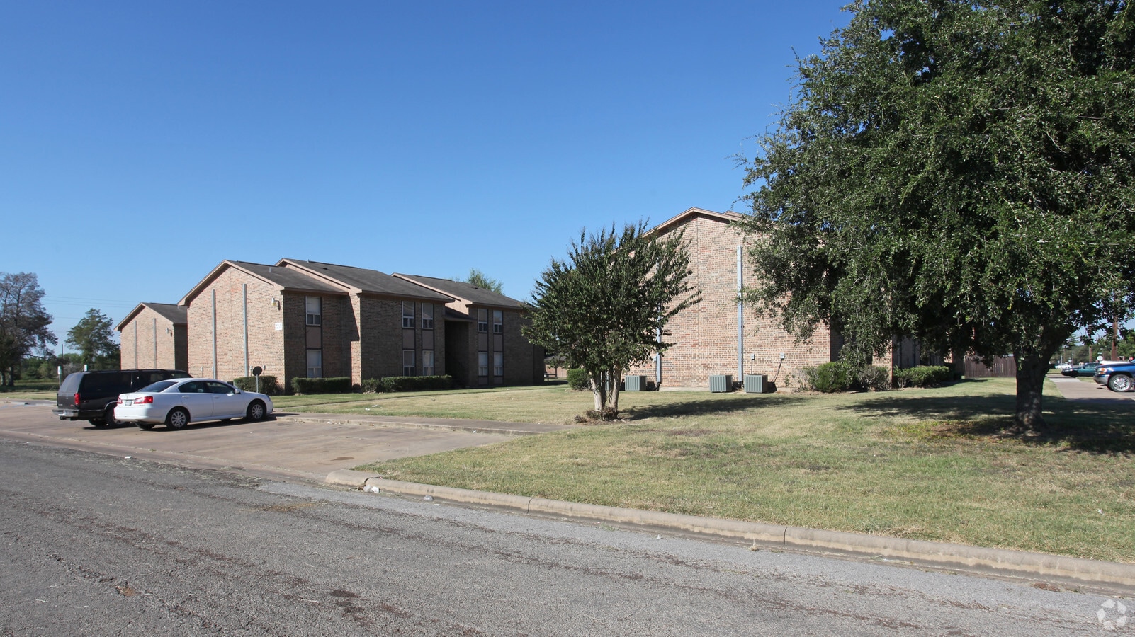 Photo - Green Manor Apartments