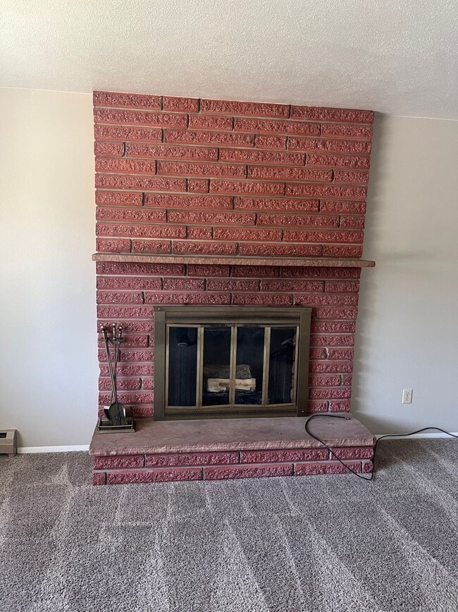 Photo - 3-bedroom, 2-bathroom home in the heart of Windsor with Detached Workshop!