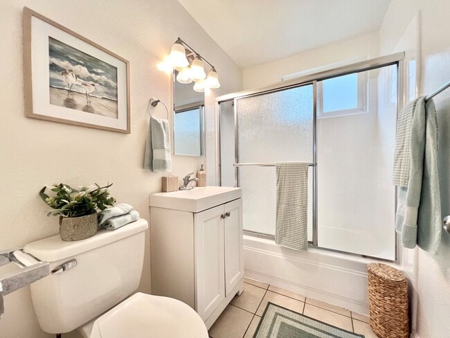 Photo - 25846 Oak Street, Lomita