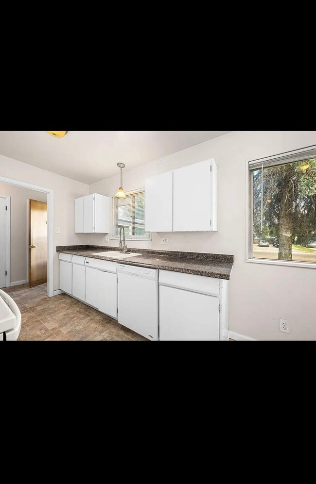 Photo - 1735 N 19th St Unit 6