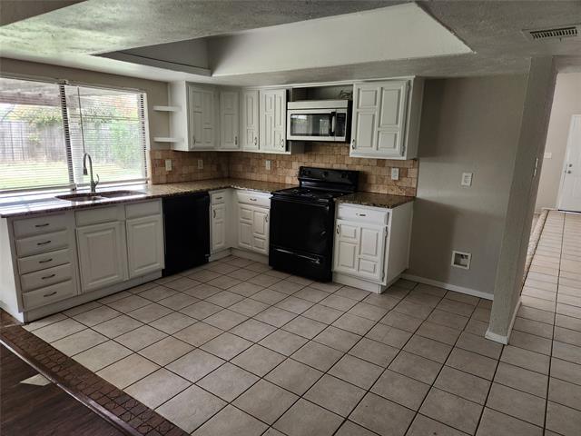 Photo - 3406 Foxford Trail