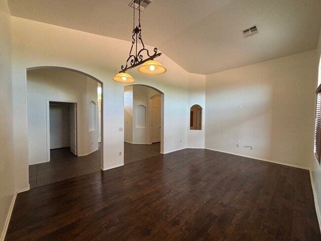 Photo - 5305 W Olivine Dr