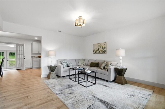 Photo - 1079 Fairview Rd NW