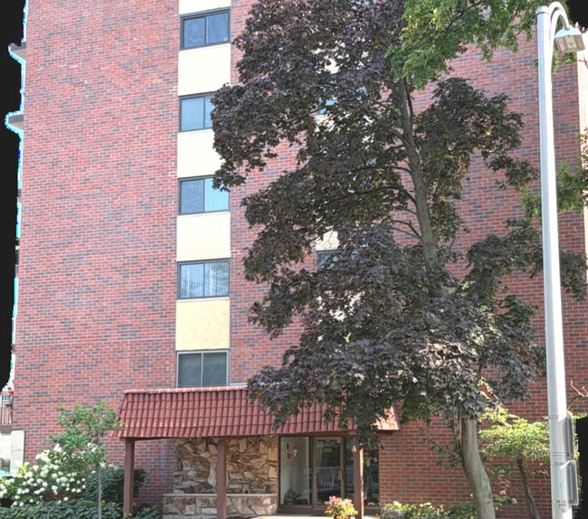 Building Photo - 7320 Dixon St Unit 303