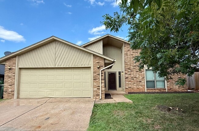 Building Photo - 3 bed, 2 bath Home in Ripple Creek!