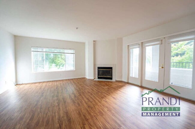 Photo - 1579 S Novato Blvd Unit #104