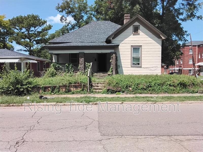 Photo - 736 Jefferson Blvd Casa