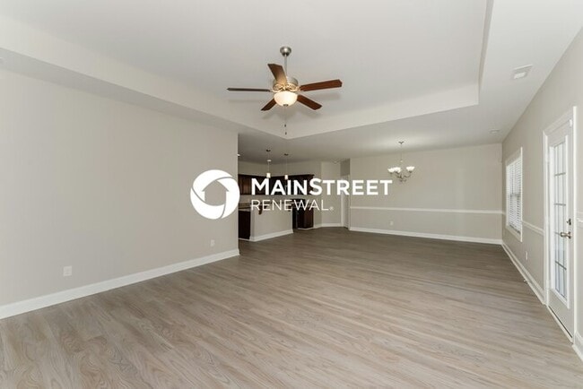 Photo - 4 Bedroom Pet-Friendly Home in Spring Hill, TN with Main Street Renewal