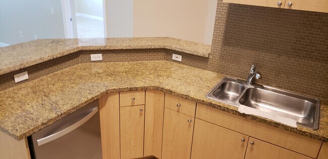 Photo - 818 Villa Cir