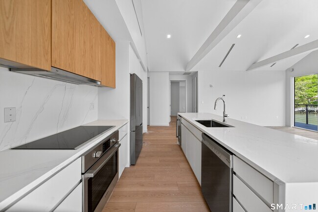 Photo - 253 Riverside Ave Unit 202