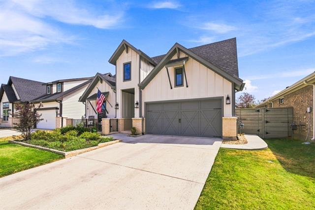 8716 Bur Oak Dr