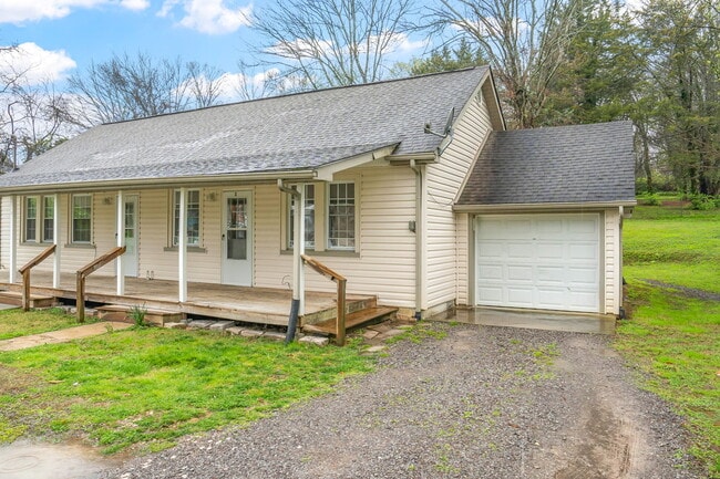 4806 Central Ave Pike