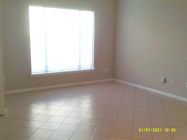 Photo - 8290 Gate Pkwy W