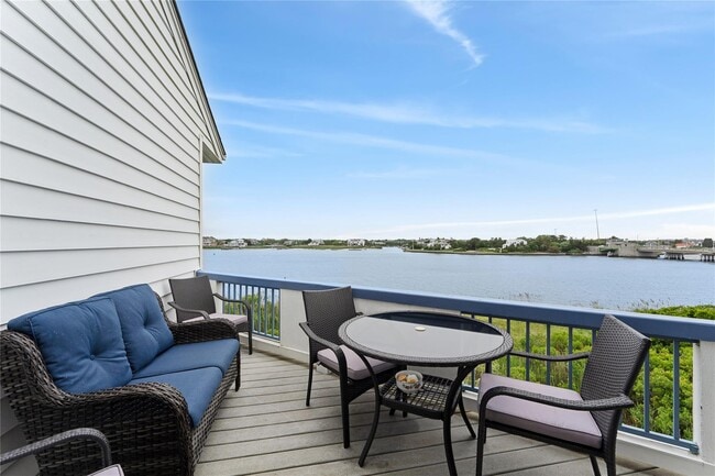 Photo - 250 Dune Rd Condo Unit 120
