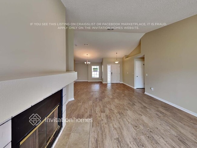 Photo - 1054 Providence Ln