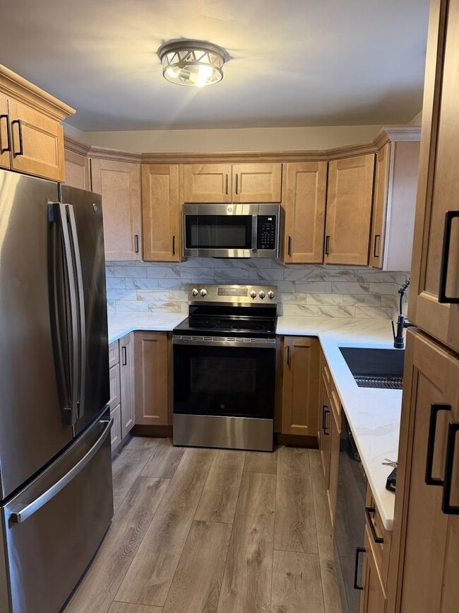 Photo - 3 Bedroom Townhouse