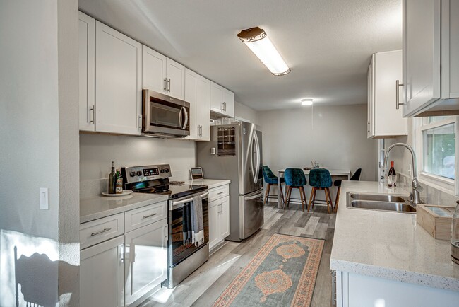 Building Photo - 2601 Baugh Rd Rental