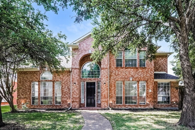 Building Photo - 4420 Vanderpool Dr