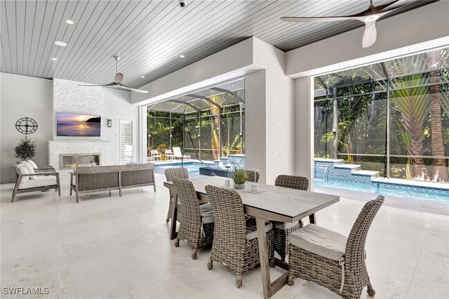 Building Photo - 555 Mooring Line Dr