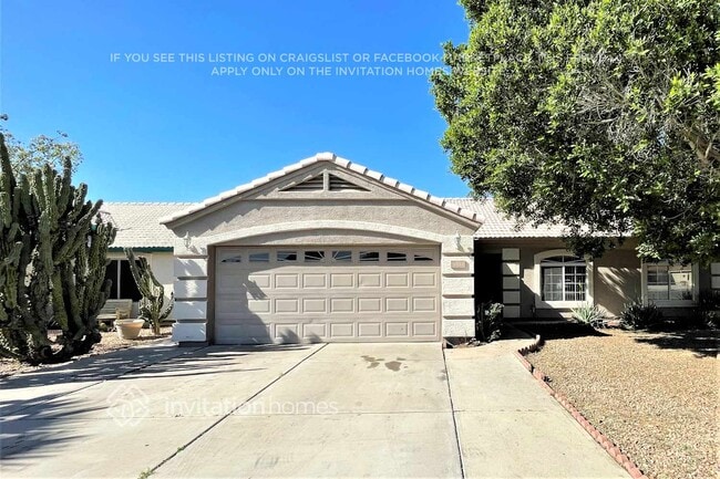 Building Photo - 8934 W Encanto Blvd