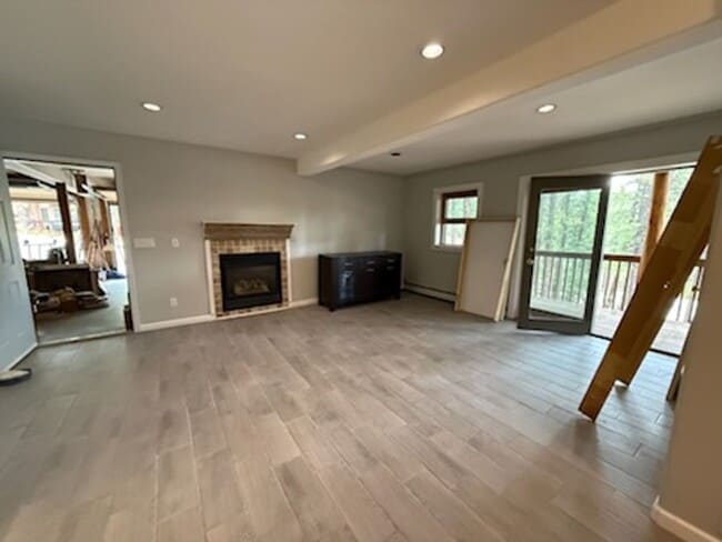 Photo - 228 Maple Dr
