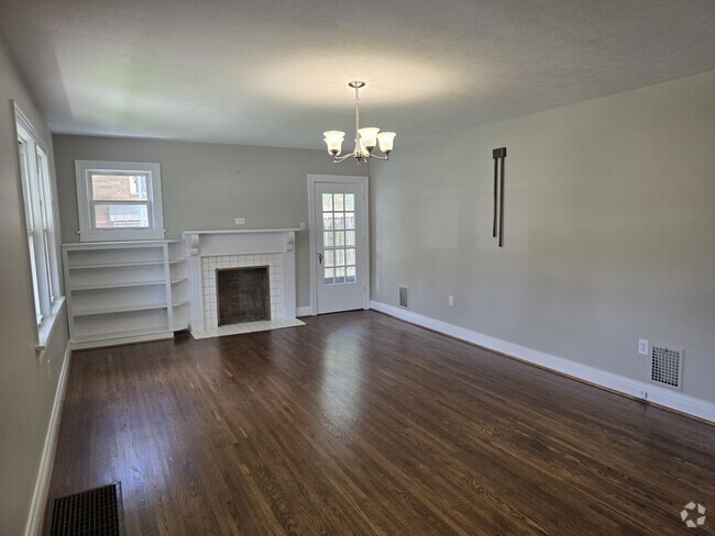 Building Photo - 1612 S Main St Rental