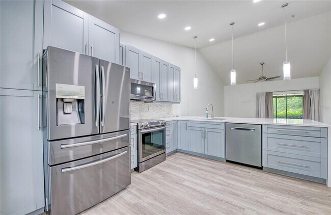 Photo - 2617 Bentley Dr