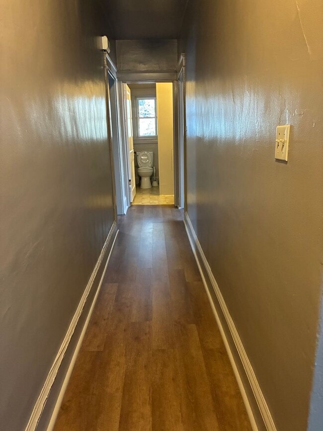 Photo - 206 Lincoln Way E Unidad 206 B