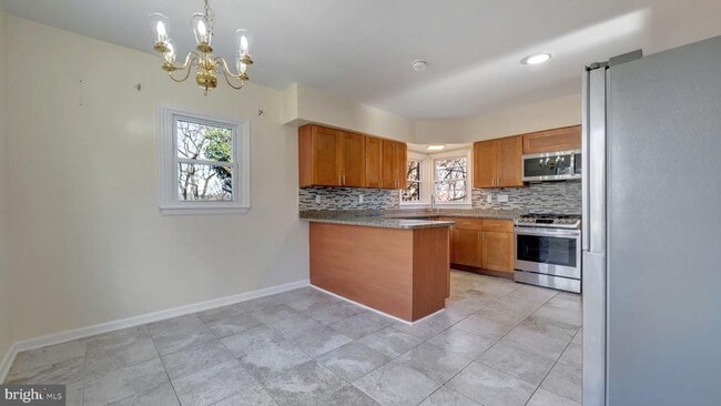 Photo - 1604 Woodhill Ct