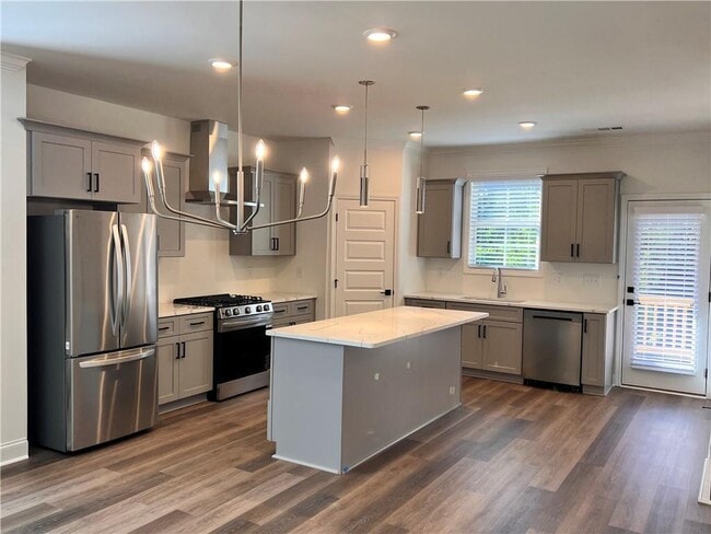 Photo - 1355 Oak Dr
