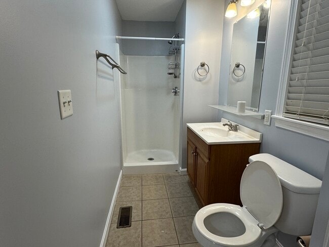 Photo - 12 Baker Ave