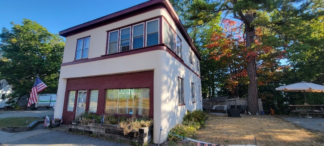 Building Photo - 361 Lakeside Ave Unit 2 Rental