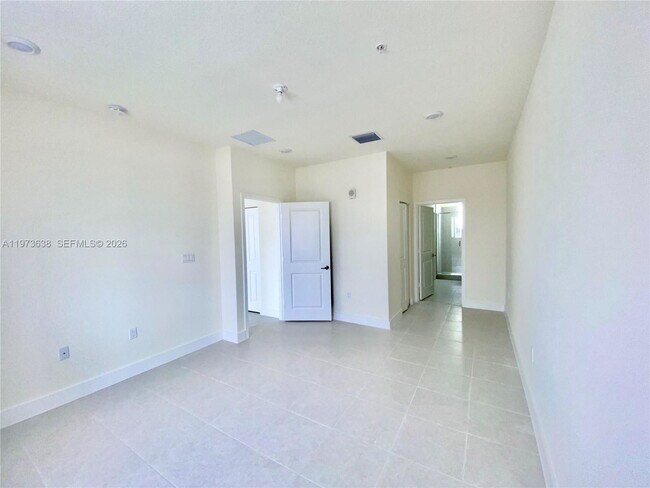 Photo - 6453 NW 102nd Path Unit 304