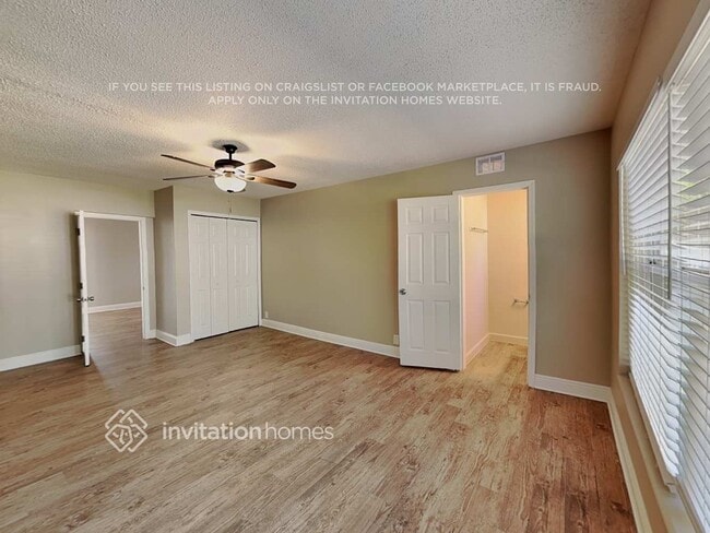 1333 Stately Oaks Dr NW
