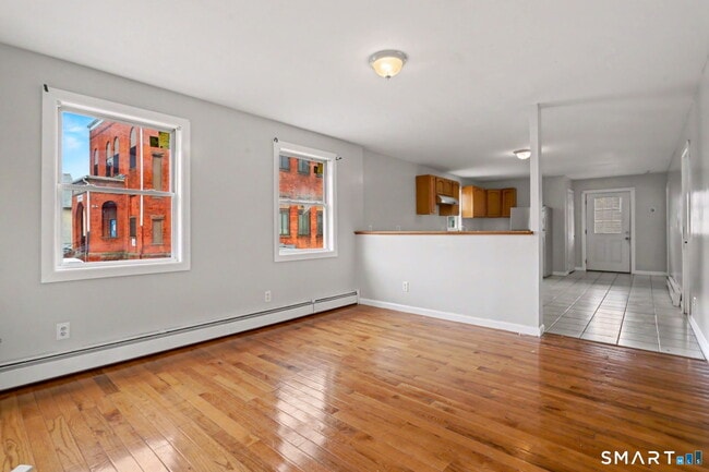 Photo - 143 Highland Ave
