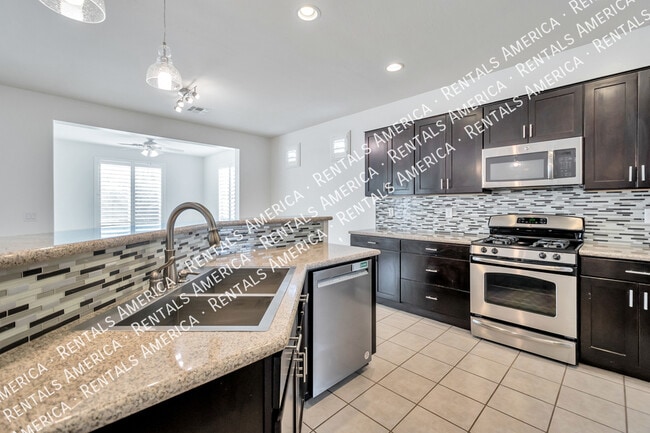 Photo - 1883 W Homestead Dr