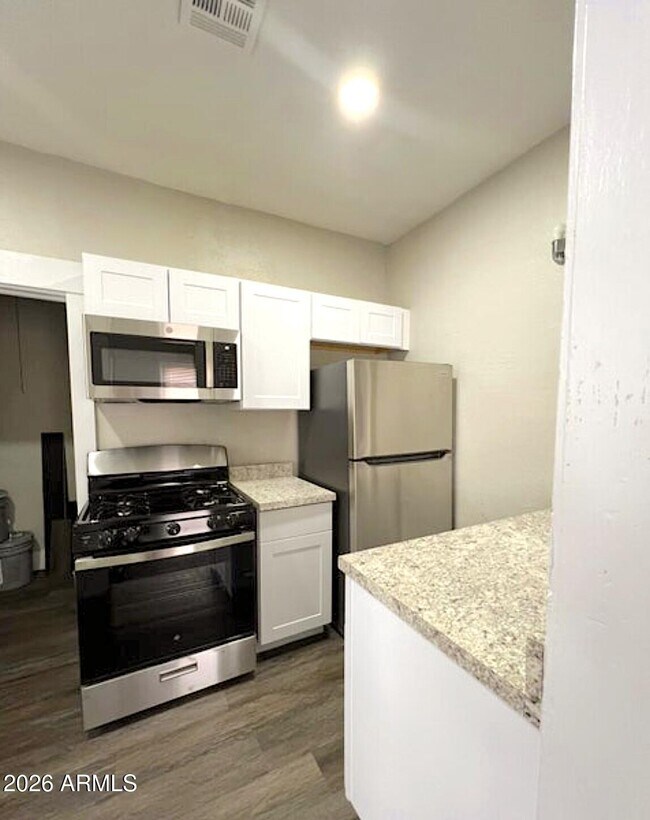 2032 W Adams St Unit 1