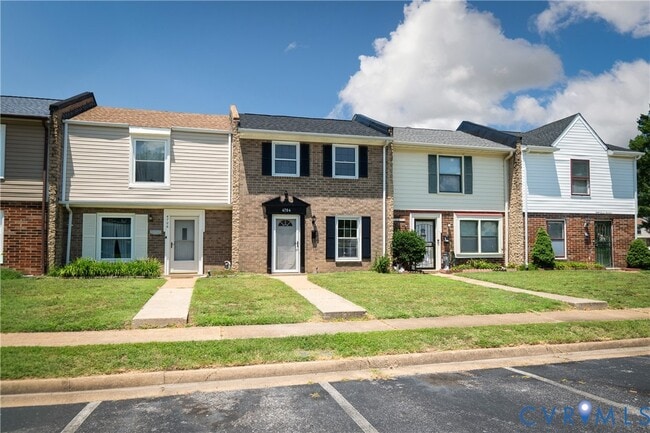 Photo - 4704 Leadenhall Dr