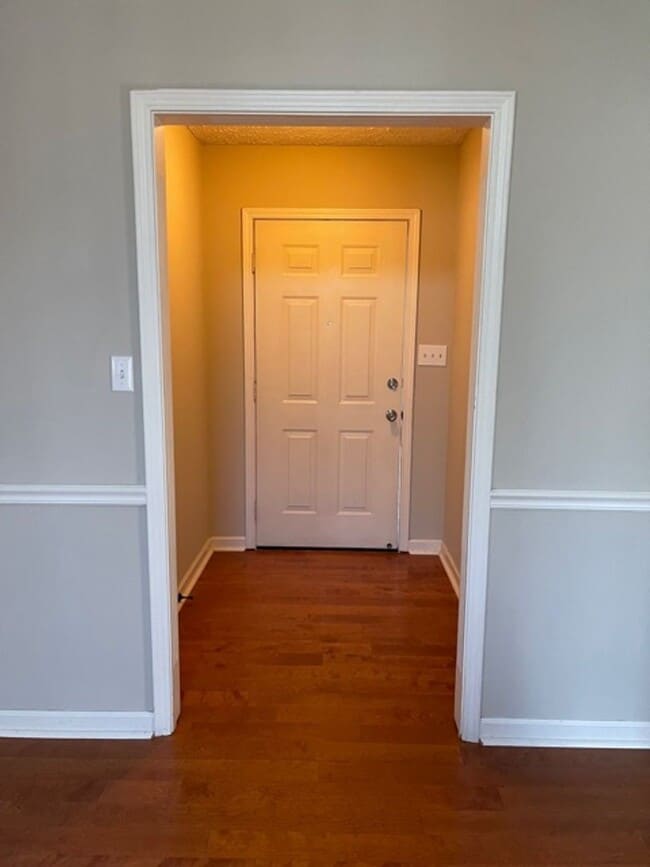 Photo - 126 Schwarzkopf St