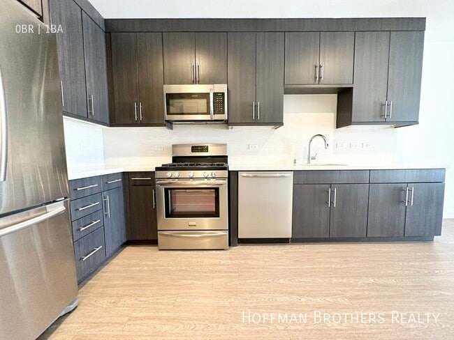 Photo - 11405 Chandler Blvd Unidad 306