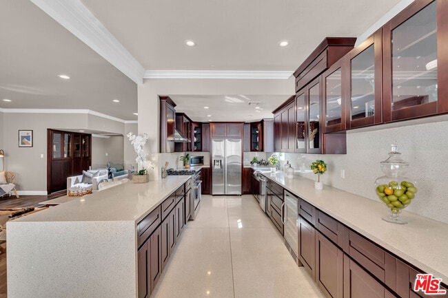 Photo - 2219 S Bentley Ave Condo Unit 304