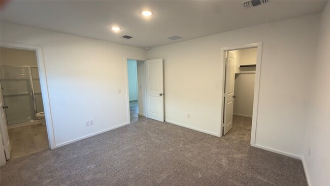 Photo - 30521 Bladnoch Ln